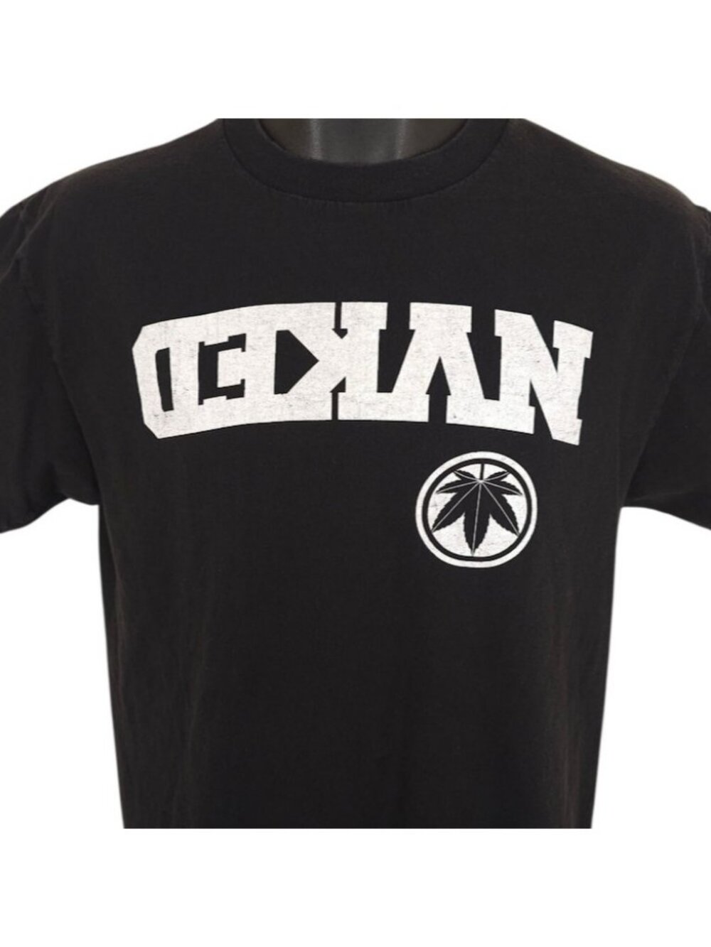 Naked Sushi Cannabis T Shirt Mens Size Medium Black Sushi X Hawaii Made In USA